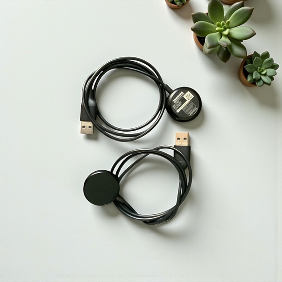 Samsung Wireless Charger for Galaxy Watch Active / Active2 - Picture 4 of 5